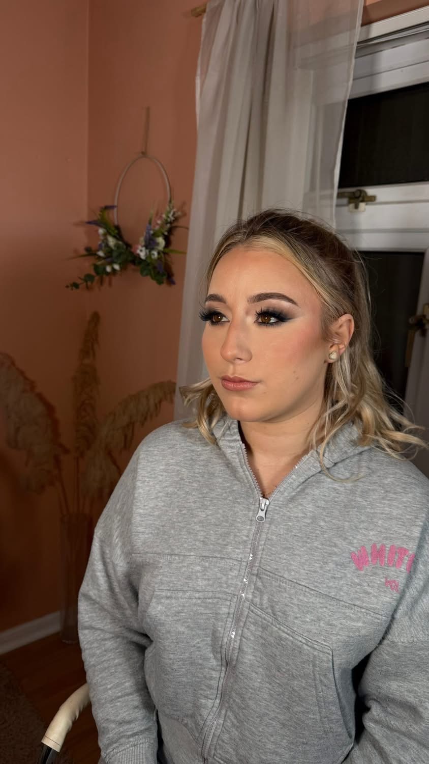 Soft glam